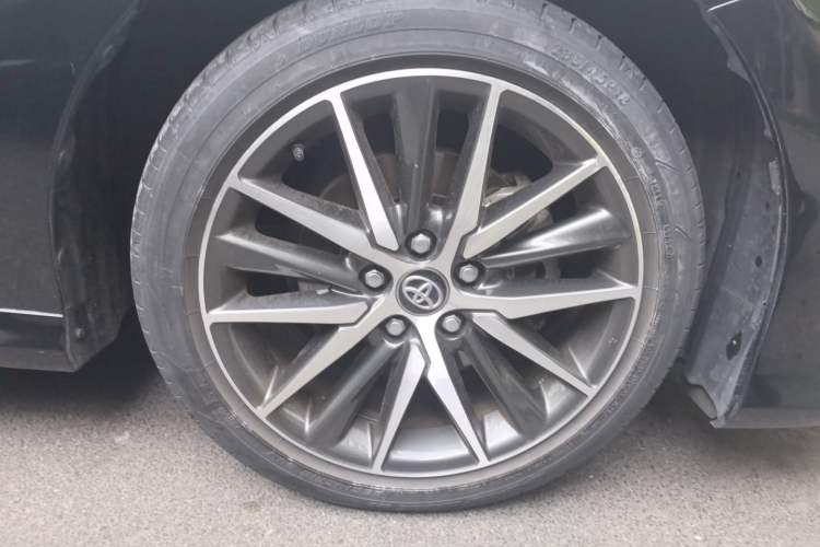 Used Toyota Camry 2021 Dual-Motor 2.5HG Luxury Edition Right Front Wheel Hub