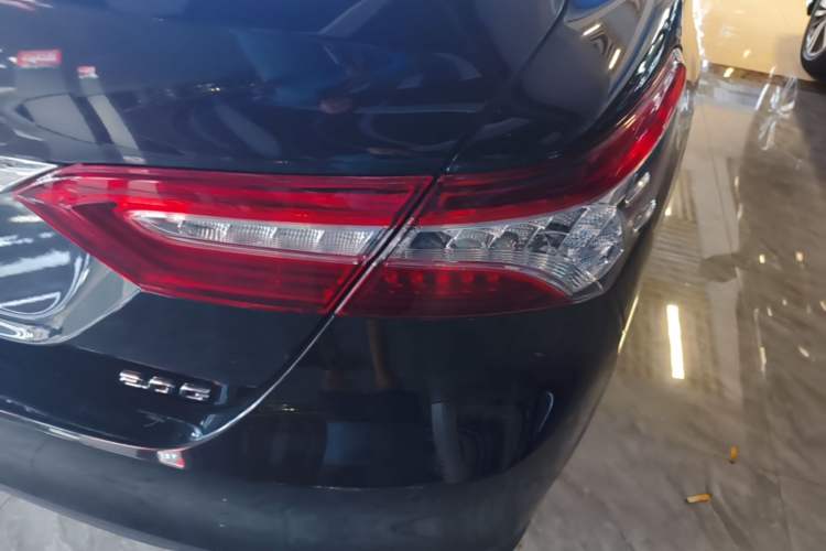 Used Toyota Camry 2021 2.0G Luxury Edition Right Rear Taillight