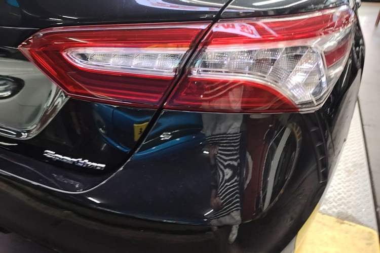 Used Toyota Camry 2021 2.5S Fēngshàng Edition Right Rear Taillight