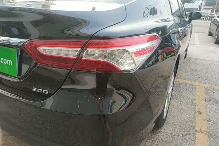 Used Toyota Camry 2021 2.0G Luxury Edition Right Rear Taillight