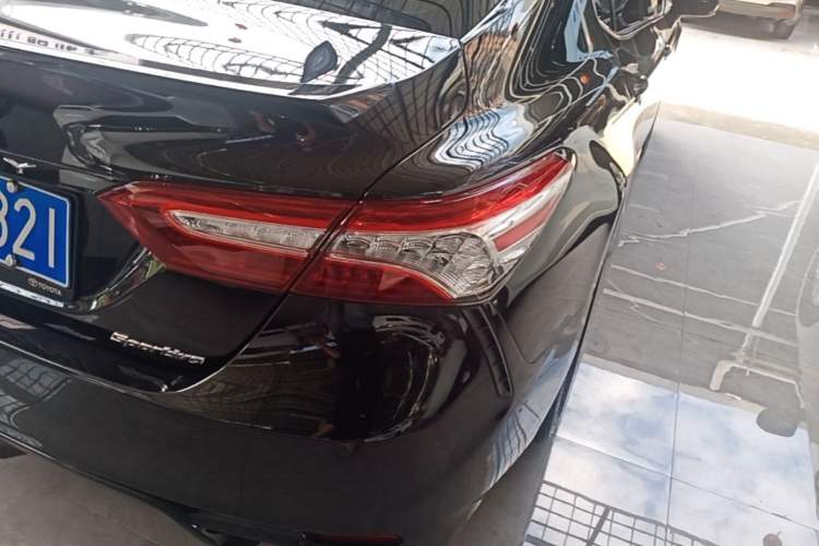 Used Toyota Camry 2021 2.0S FENGSHANG Edition Right Rear Taillight