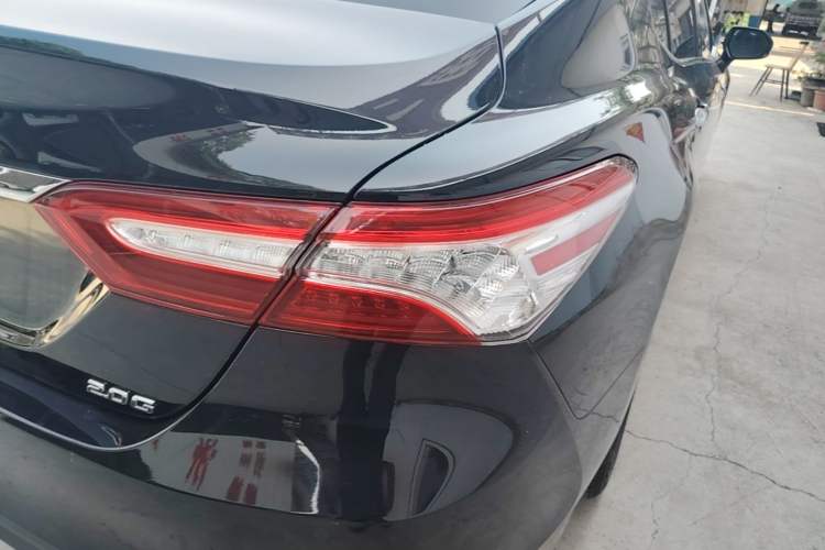 Used Toyota Camry 2021 2.0G Luxury Edition Right Rear Taillight
