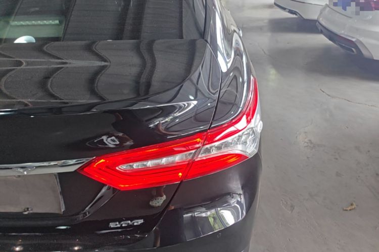 Used Toyota Camry 2021 2.0G Luxury Edition Right Rear Taillight
