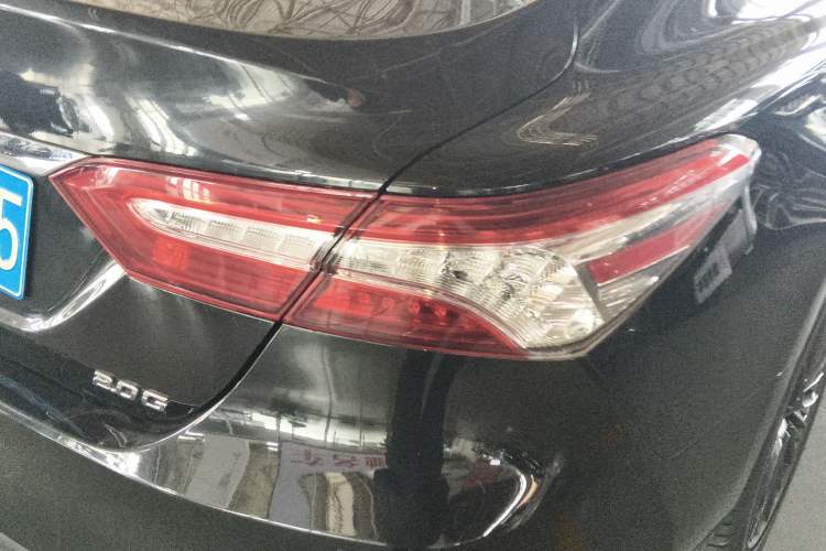 Used Toyota Camry 2021 2.0G Luxury Edition Right Rear Taillight