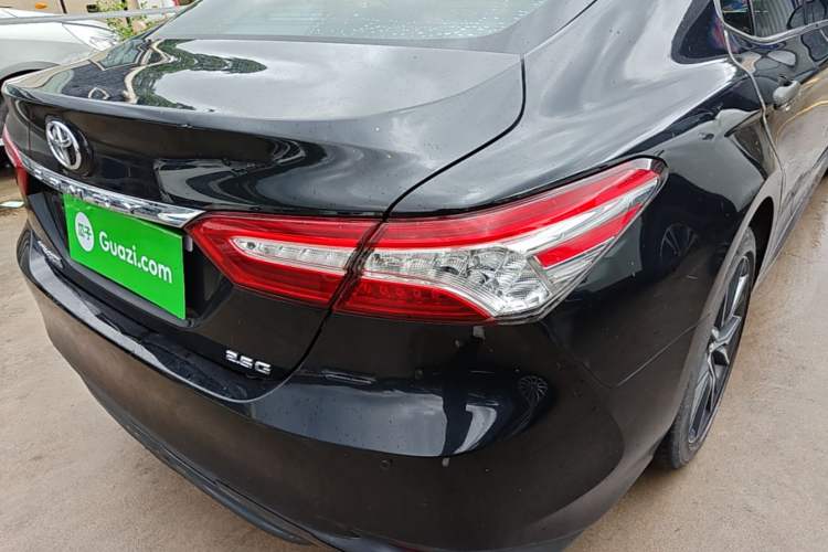 Used Toyota Camry 2021 2.5G Luxury Edition Right Rear Taillight