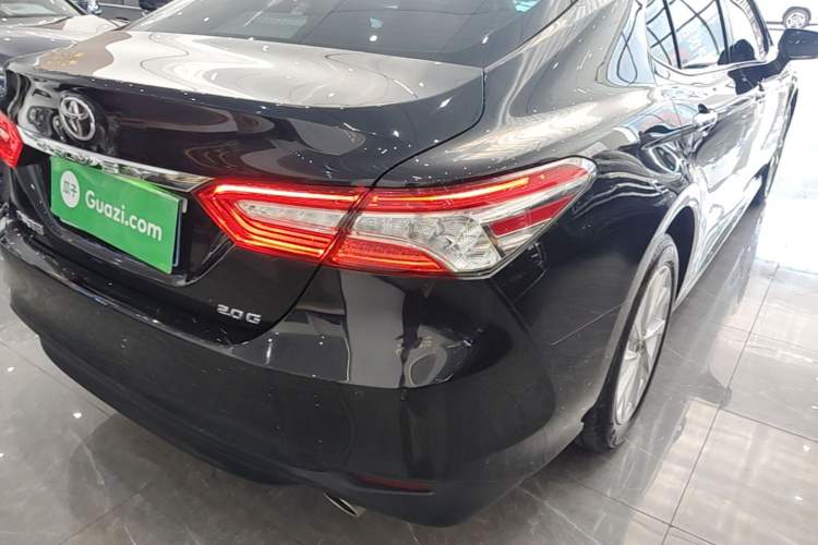 Used Toyota Camry 2021 2.0G Luxury Edition Right Rear Taillight