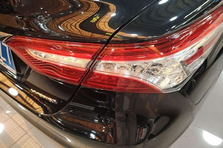 Used Toyota Camry 2021 Dual-Motor 2.5HG Luxury Edition Right Rear Taillight