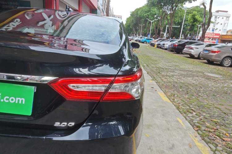 Used Toyota Camry 2021 2.0G Luxury Edition Right Rear Taillight