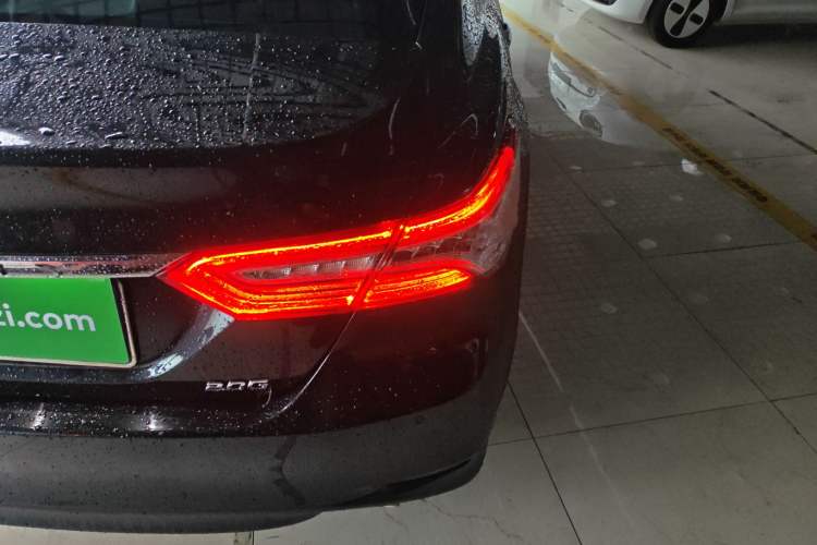 Used Toyota Camry 2021 2.0G Luxury Edition Right Rear Taillight