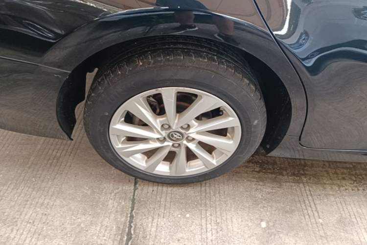 Used Toyota Camry 2021 2.0G Luxury Edition Right Rear Wheel Hub