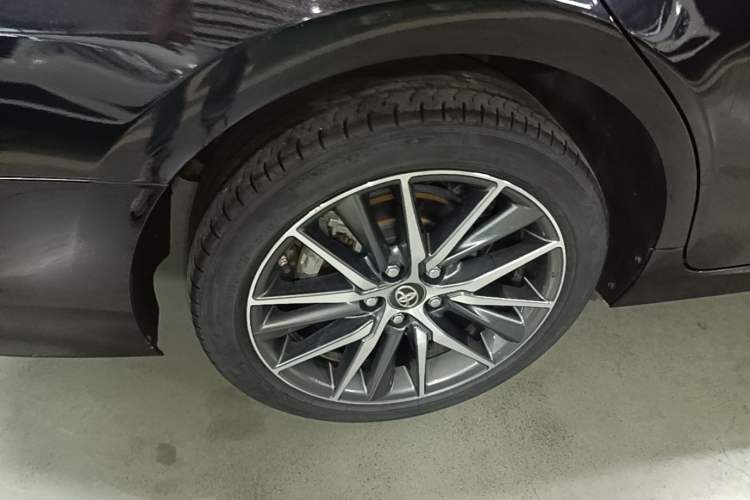 Used Toyota Camry 2021 2.5G Luxury Edition Right Rear Wheel Hub