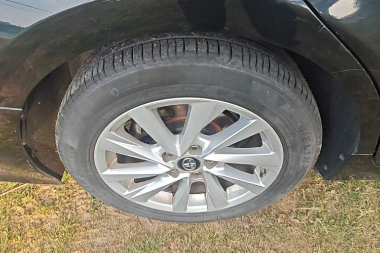 Used Toyota Camry 2021 2.0G Luxury Edition Right Rear Wheel Hub