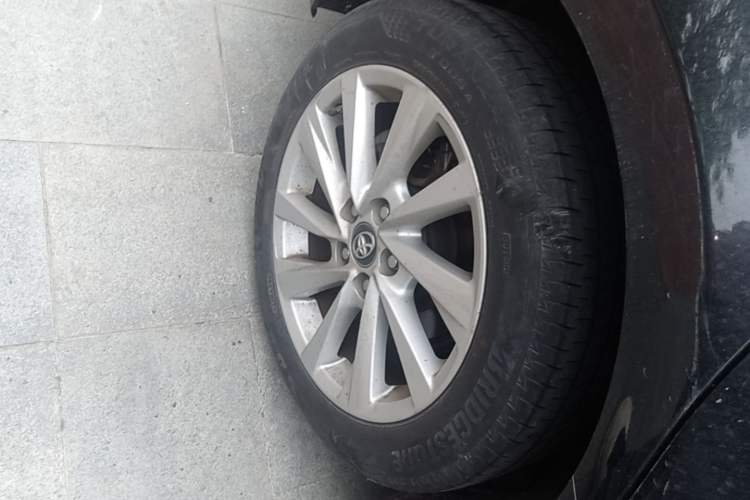 Used Toyota Camry 2021 2.0G Luxury Edition Right Rear Wheel Hub