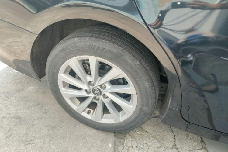 Used Toyota Camry 2021 2.0G Luxury Edition Right Rear Wheel Hub