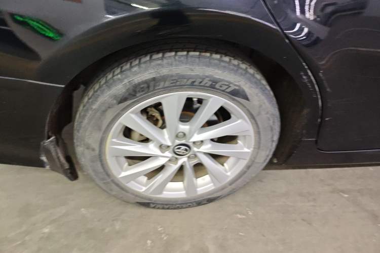 Used Toyota Camry 2021 2.0G Luxury Edition Right Rear Wheel Hub