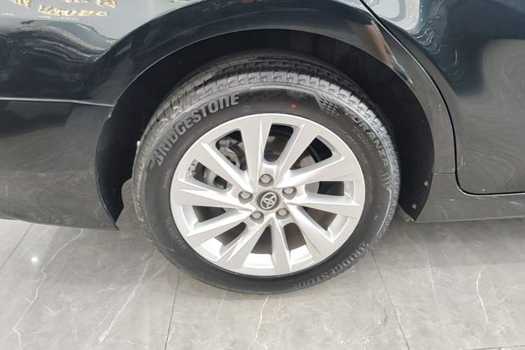 Used Toyota Camry 2021 2.0G Luxury Edition Right Rear Wheel Hub