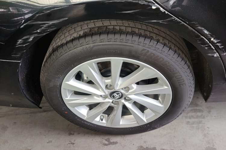 Used Toyota Camry 2021 2.0G Luxury Edition Right Rear Wheel Hub