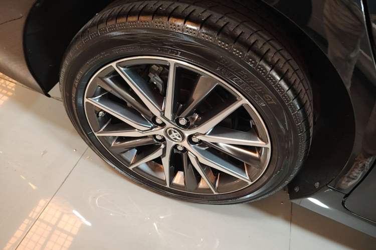 Used Toyota Camry 2021 Dual-Motor 2.5HG Luxury Edition Right Rear Wheel Hub