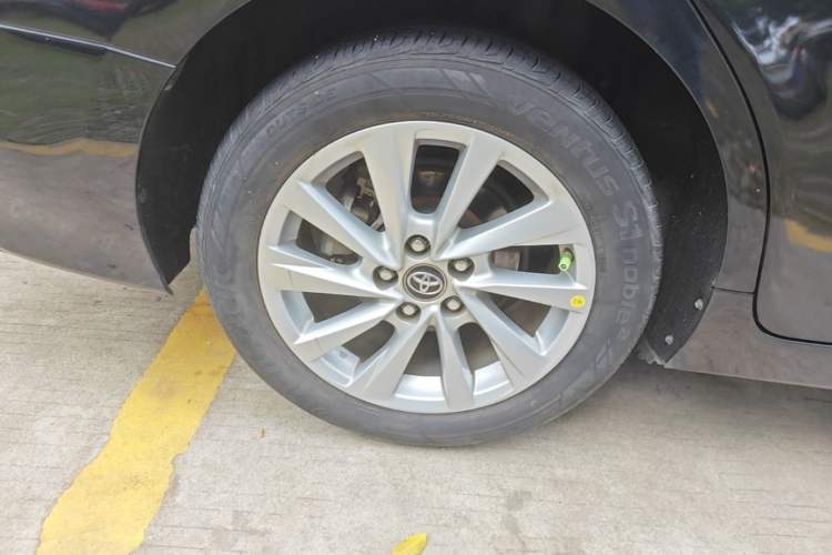 Used Toyota Camry 2021 2.0G Luxury Edition Right Rear Wheel Hub