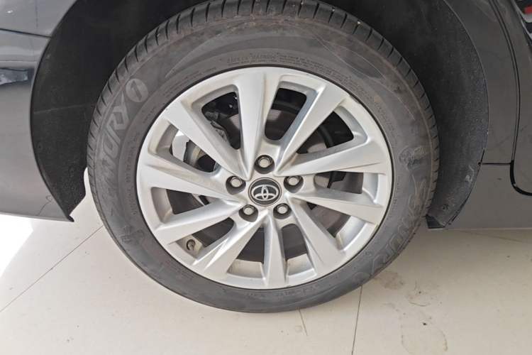 Used Toyota Camry 2021 Dual-Motor 2.5 HGVP Leading Edition Right Rear Wheel Hub