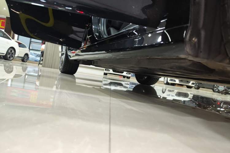Used Toyota Camry 2021 Dual-Motor 2.5HG Luxury Edition Right Side Sill