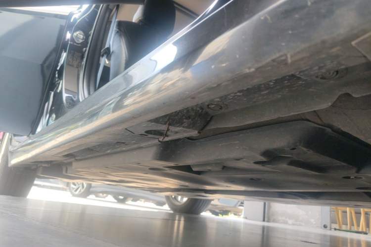 Used Toyota Camry 2021 2.0G Luxury Edition Right Side Sill