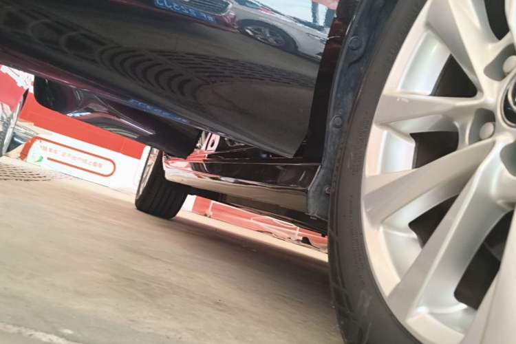 Used Toyota Camry 2021 2.0G Luxury Edition Right Side Sill