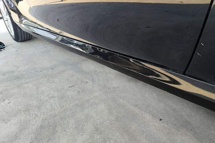 Used Toyota Camry 2021 2.0G Luxury Edition Right Side Sill
