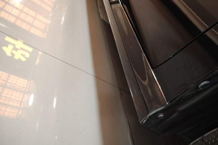 Used Toyota Camry 2021 Dual-Motor 2.5HG Luxury Edition Right Side Sill