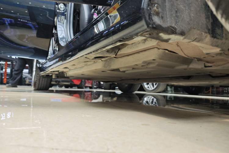Used Toyota Camry 2021 2.0G Luxury Edition Right Side Sill