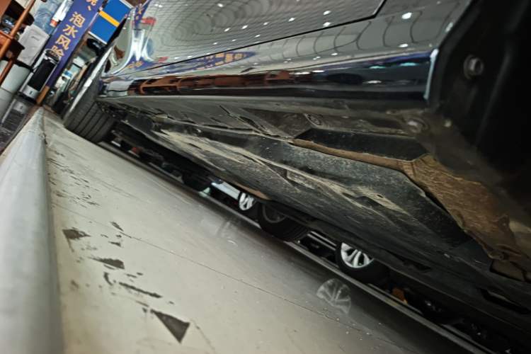 Used Toyota Camry 2021 2.0G Luxury Edition Right Side Sill