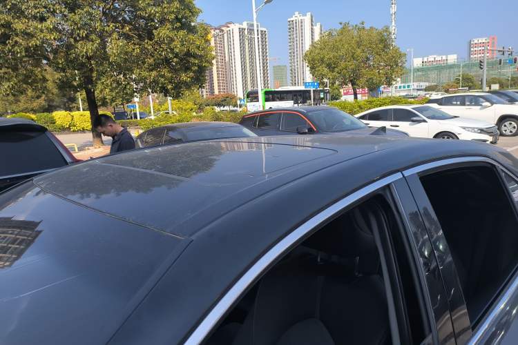Used Toyota Camry 2021 2.0S FENGSHANG Edition Roof