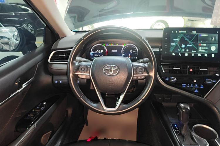 Used Toyota Camry 2021 2.5G Luxury Edition Steering Wheel