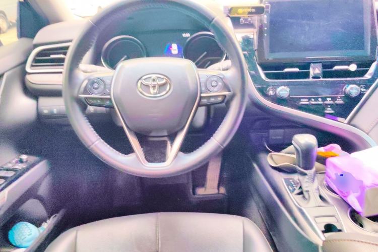 Used Toyota Camry 2021 2.0G Luxury Edition Steering Wheel