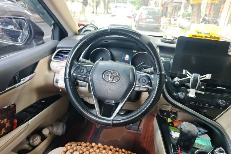 Used Toyota Camry 2021 2.0G Luxury Edition Steering Wheel