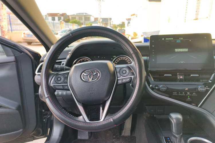 Used Toyota Camry 2021 2.0G Luxury Edition Steering Wheel