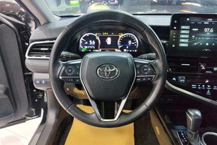 Used Toyota Camry 2021 Dual-Motor 2.5HG Luxury Edition Steering Wheel
