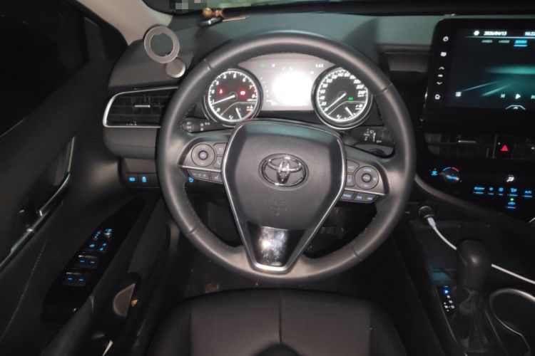 Used Toyota Camry 2021 2.0G Luxury Edition Steering Wheel