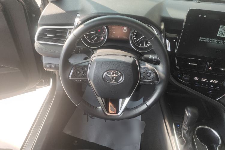 Used Toyota Camry 2021 2.0G Luxury Edition Steering Wheel