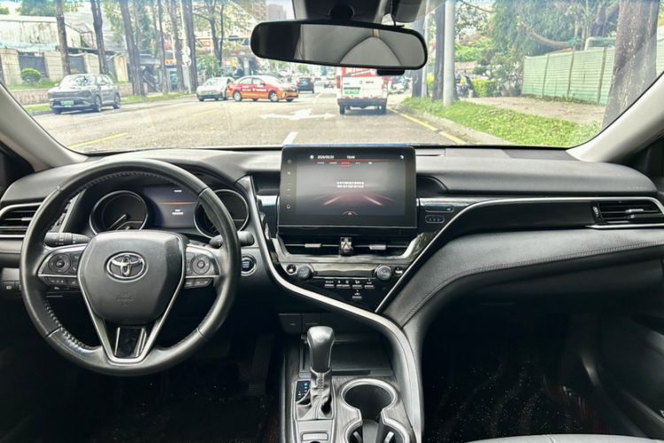 Used Toyota Camry 2021 2.0G Luxury Edition Steering Wheel