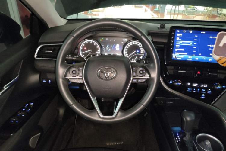 Used Toyota Camry 2021 2.0G Luxury Edition Steering Wheel