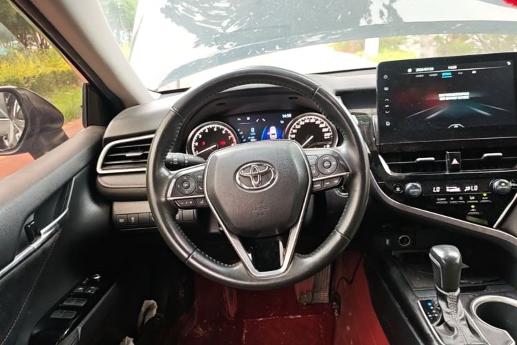 Used Toyota Camry 2021 2.0G Luxury Edition Steering Wheel