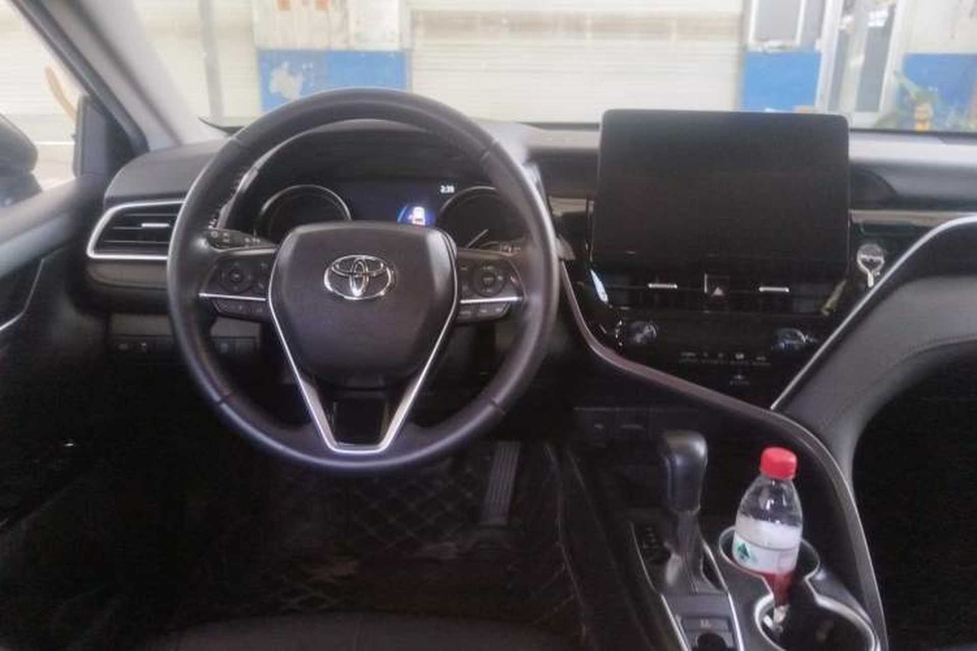 Used Toyota Camry 2021 2.0G Luxury Edition Steering Wheel