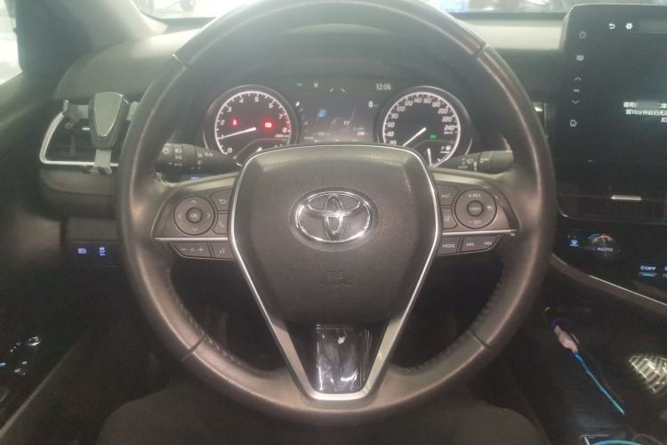 Used Toyota Camry 2021 2.0G Luxury Edition Steering Wheel
