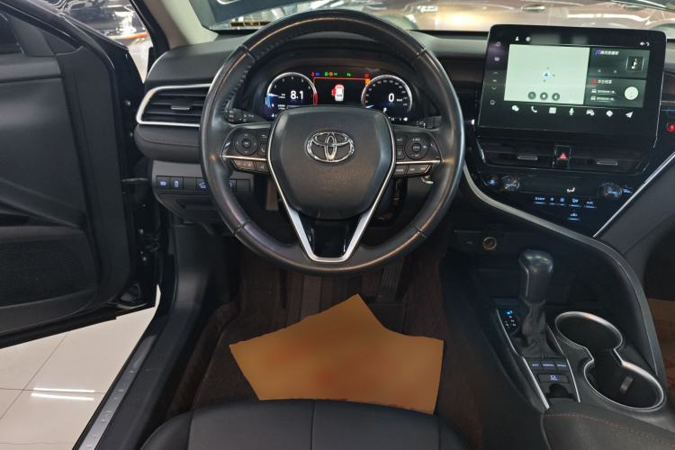 Used Toyota Camry 2021 2.5G Luxury Edition Steering Wheel
