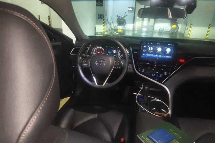 Used Toyota Camry 2021 2.0G Luxury Edition Steering Wheel