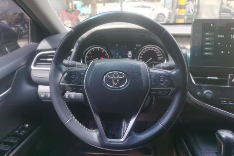 Used Toyota Camry 2021 2.0G Luxury Edition Steering Wheel