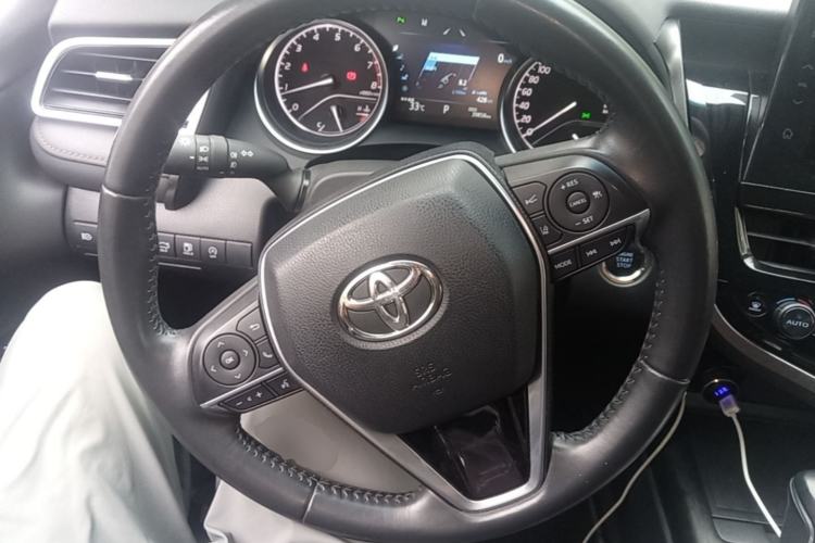 Used Toyota Camry 2021 2.0G Luxury Edition Steering Wheel