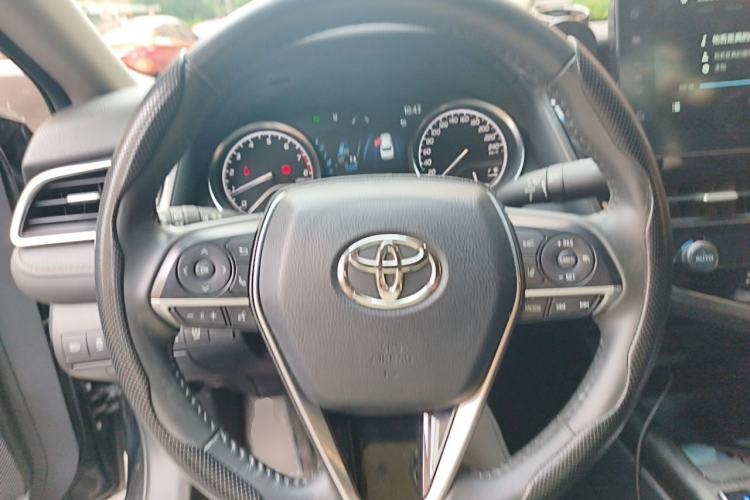Used Toyota Camry 2021 2.0G Luxury Edition Steering Wheel