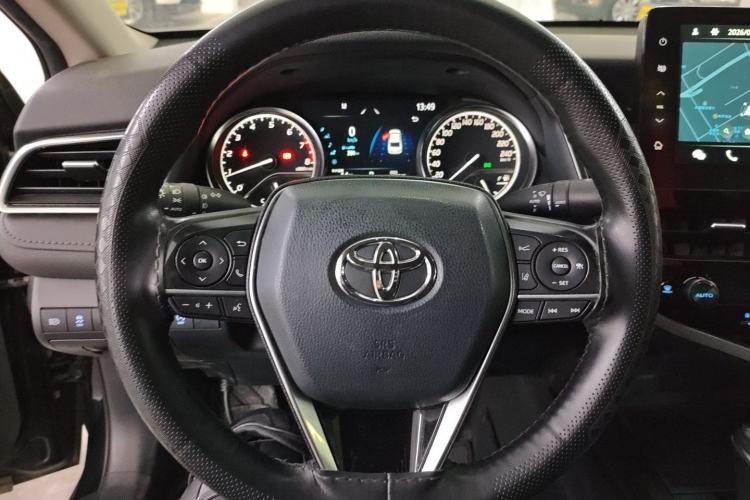 Used Toyota Camry 2021 2.0G Luxury Edition Steering Wheel